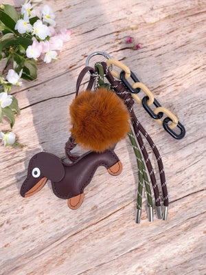 Grigri de sac et porte-clé Chien et pompon PC11: Brun / Synthétique