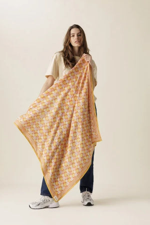 Big foulard Apaches Latika pâquerette orange