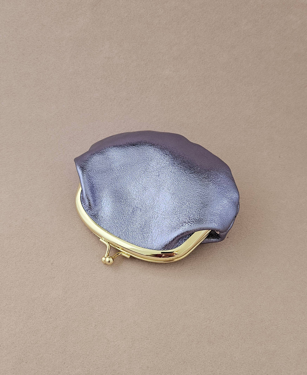 Bourse fermoir cuir rétro: Mauve