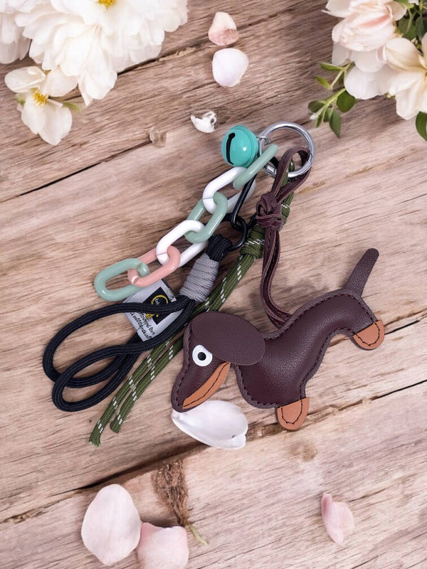 Grigri de sac et porte-clé Chien et clochette PC15: Brun / Synthétique