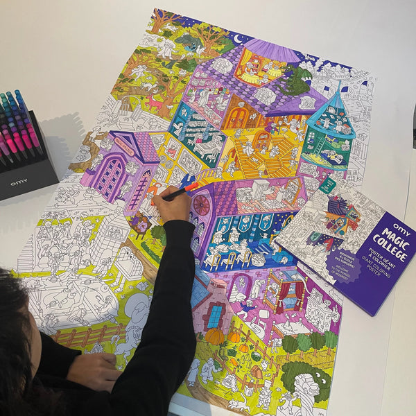 Magic college poster géant à colorier OMY