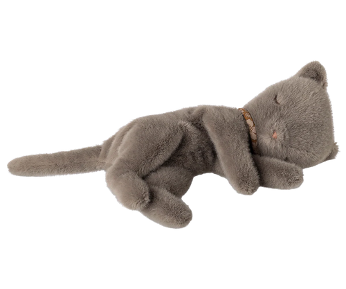 Peluche chaton endormi petit gris Maileg
