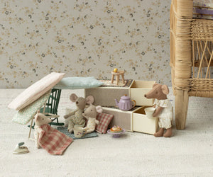 Grande sœur souris dans sa boite assortie- Beige &fleurs - Maileg