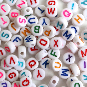 Pot de perles lettres