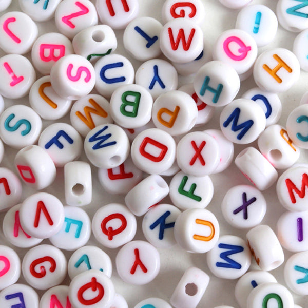 Pot de perles lettres