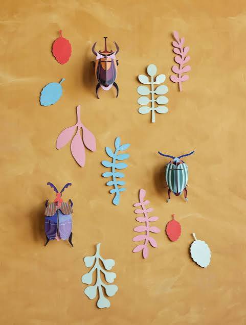 wall art Studio ROOF bug rendez vous