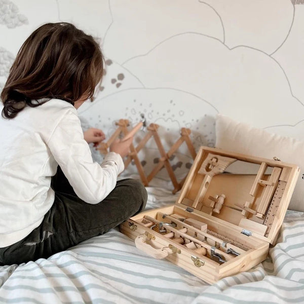 Grande valise bricolage (14 outils)  Moulin Roty