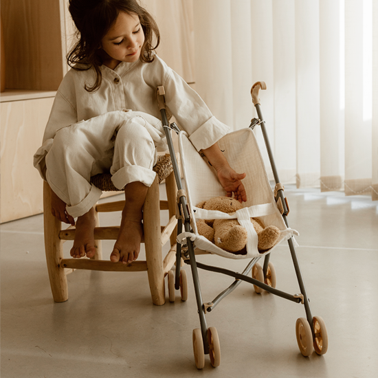 Poussette «  Simone & les kids » Atelier Wagram
