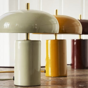 Petite lampe rétro en métal émaillé