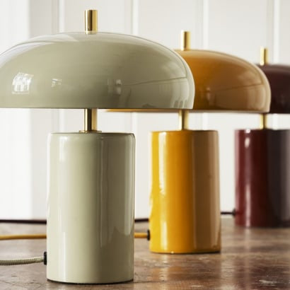 Petite lampe rétro en métal émaillé