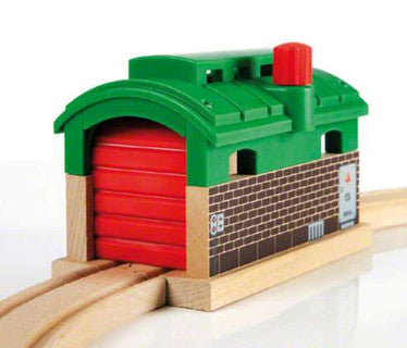 Tunnel garage Brio